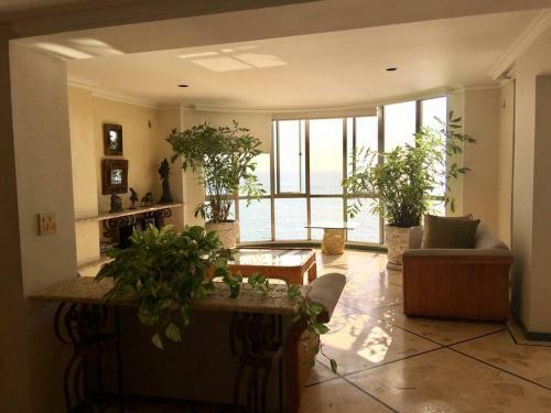 Apartamento Lujo En Primera L�nea de Mar