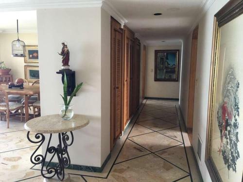 Apartamento Lujo En Primera L�nea de Mar