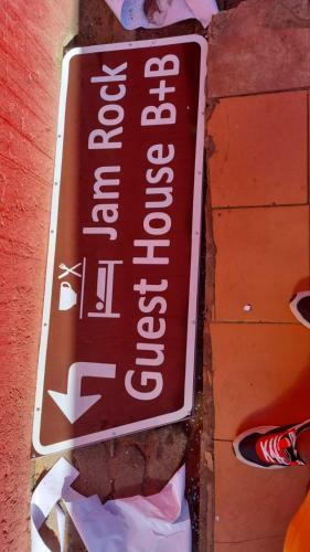 Hostal Jamrock Guest House