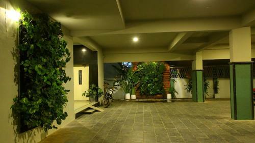 Hotel White Fern Stays