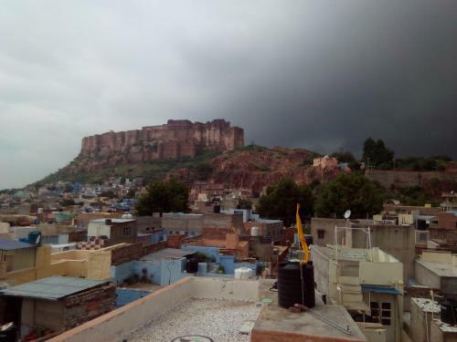 Hostal Shyam Palace P Guest House