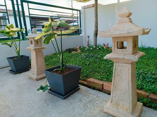 Amazing 4 Bedroom Townhouse With Ample Parking