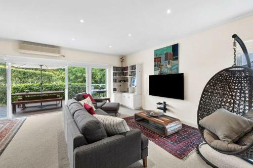 Luxury Lorne
