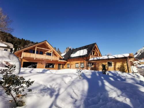 Premium Holiday Home In Tauplitz With Sauna