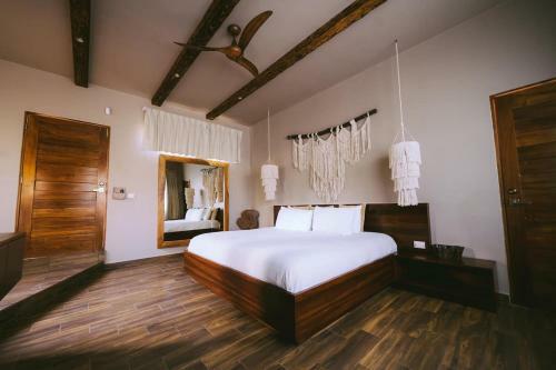 Private Villa In Aldea Zama