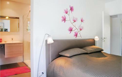 Five-bedroom Holiday Home In Somme-leuze