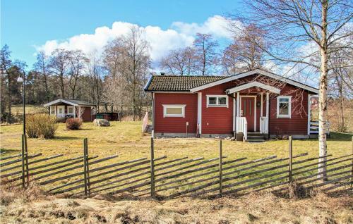 Nice Home In L�ngaryd With Wifi And 3 Bedrooms #202