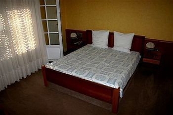 Logis Hotel Aux Comtes De Hanau