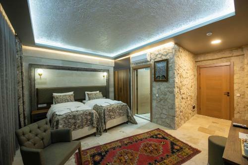 Ahiyan Hotel