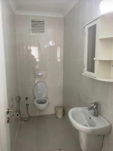 Rahal Yomra Apart