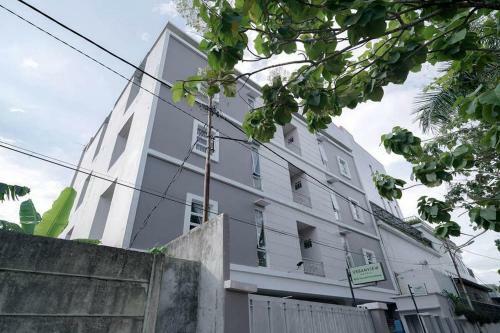 Urbanview Hotel Bari Syariah Palembang