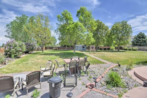 Convenient Longmont Home With Hot Tub And Sauna!