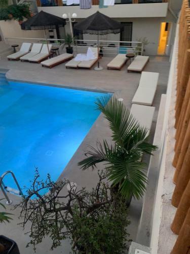 Khroma Luxury Suite 1 Beach Front Apartment
