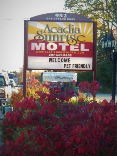 Acadia Sunrise Motel