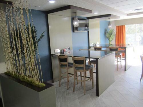 Hotel Best Western Waldo Inn & Suites