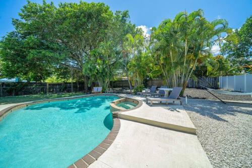 Resort Style Home W/ Pool Mins To Beach & Delray