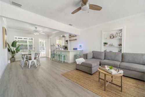 Resort Style Home W/ Pool Mins To Beach & Delray
