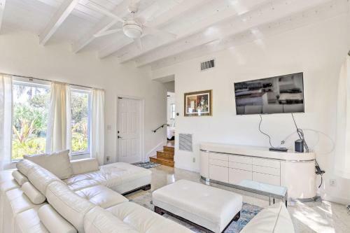 Chic Boynton Beach Getaway - 3 Mi To Marina!