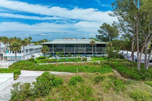 Sunset Beach 102 - 2716 Gulf