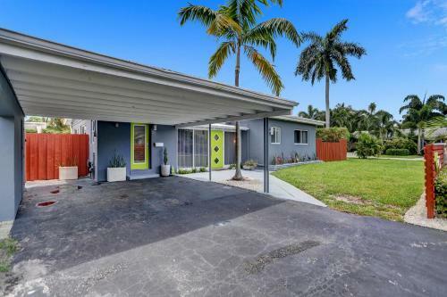 Rad Island City House