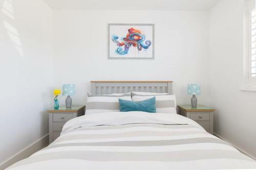 Delightful Seaside Hideaway 5 Mins To Beach