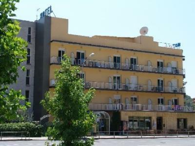 Monta�amar Hotel
