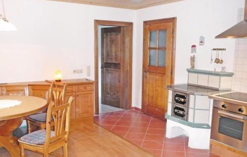 Apartment Eben