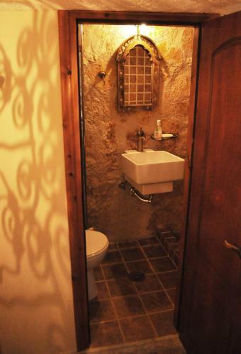 Stone Pool House Gouvia