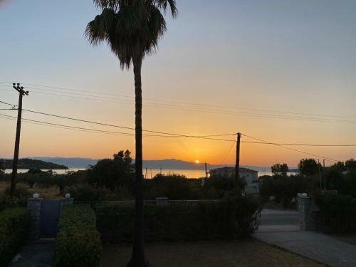 Porto Heli Quiet Villa By The Sea