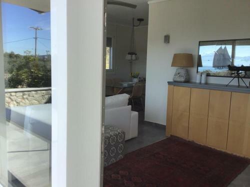 Porto Heli Quiet Villa By The Sea