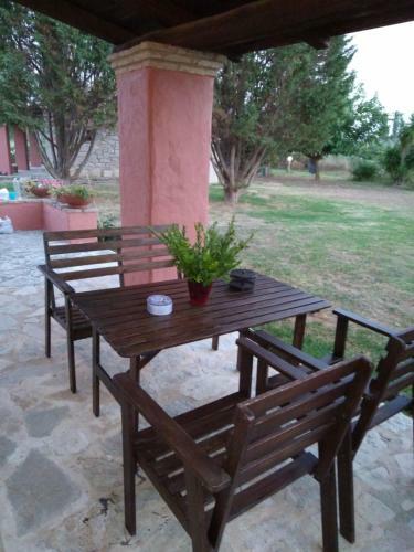 Stone Villa For 6 People In Zakynthos
