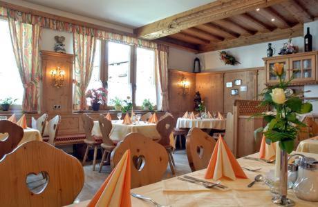 Hostal Pension M�hlbacher