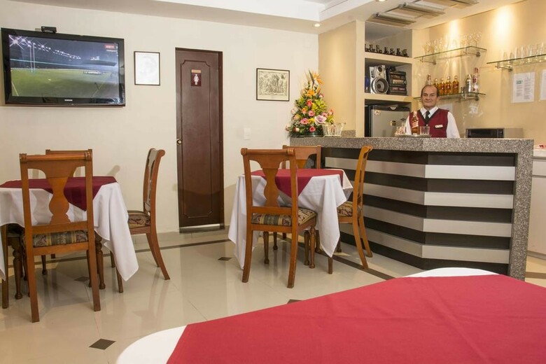 Hotel La Sabana
