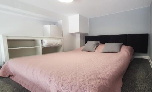 Apartamento Holiday Home Slavia New 008