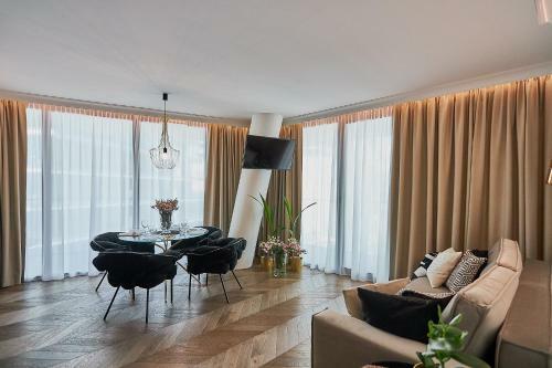 Wave Gold Apartment By Check-in