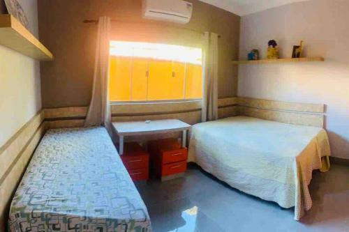 Casa Charmosa Com Piscina Aquecida, Jacuzzi, Ar