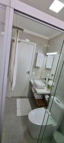 Apartamento Requinte E Conforto Com M�veis Novos E Vista Mar