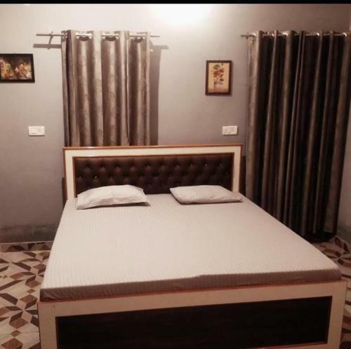 Lodge Anand Himalaya Resort