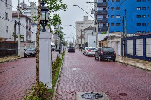 Apartamento A 290 Metros Da Praia Do Boqueirao Sp