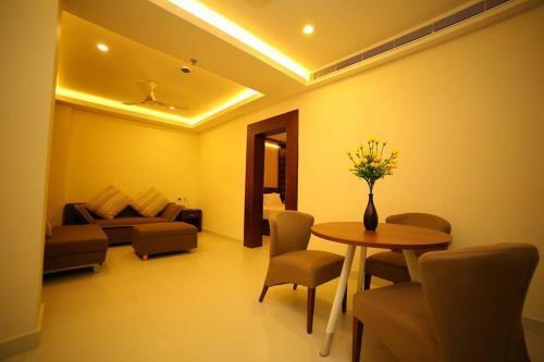 Posada Vavas Inn & Suites
