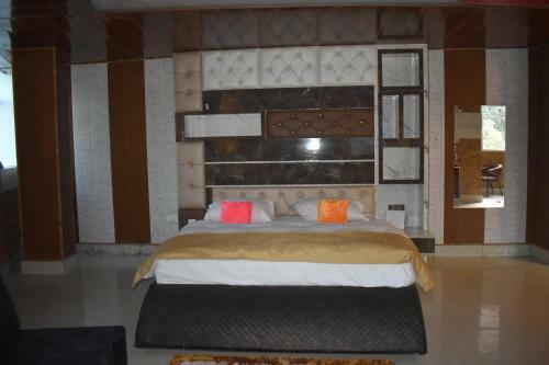 Jai Maa Bhagwati Hotel