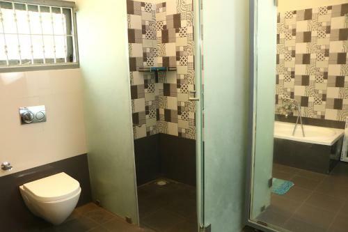 Penthouse 2bhk With Bathtub And Terrace