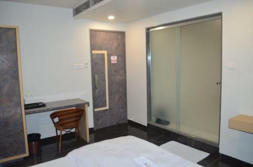 Hotel O2 Sangli