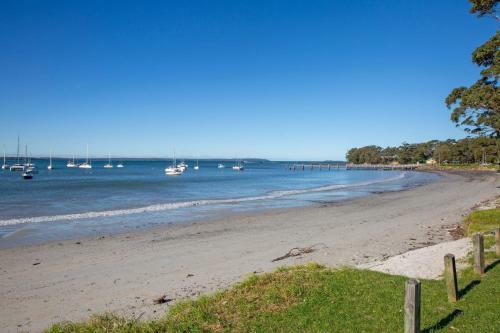 Nautilus - Pet Friendly - 5 Mins Walk To Bay