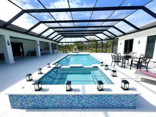 Luxury Villa The Naples Serenity