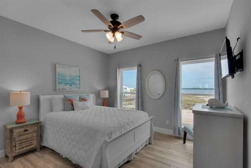 Toes In The Sand By Pensacola Beach Properties
