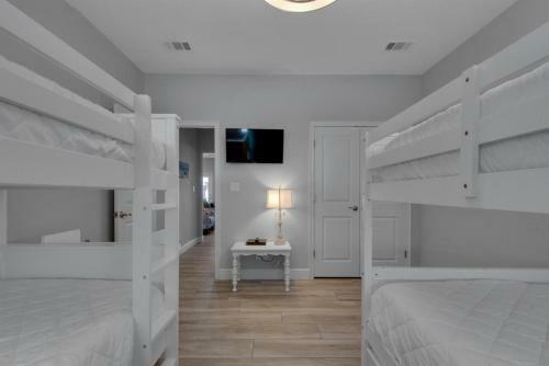 Toes In The Sand By Pensacola Beach Properties