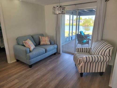 Lovely 2bed/2bth On Golf Course In Rotonda West