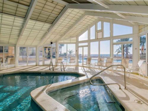 Apartamento Beach Colony Towers #13a
