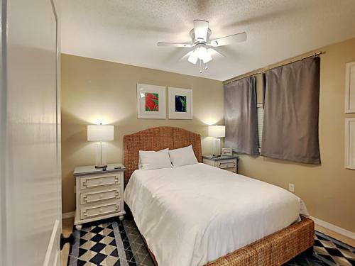 Apartamento Emerald Isle #1601